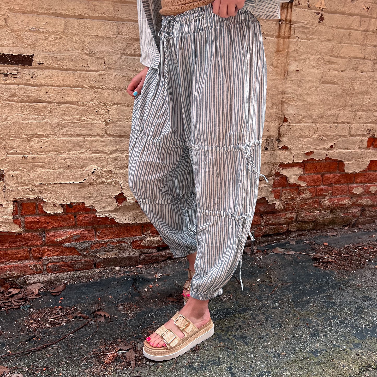 Saylor Stipe Balloon Jogger Pant