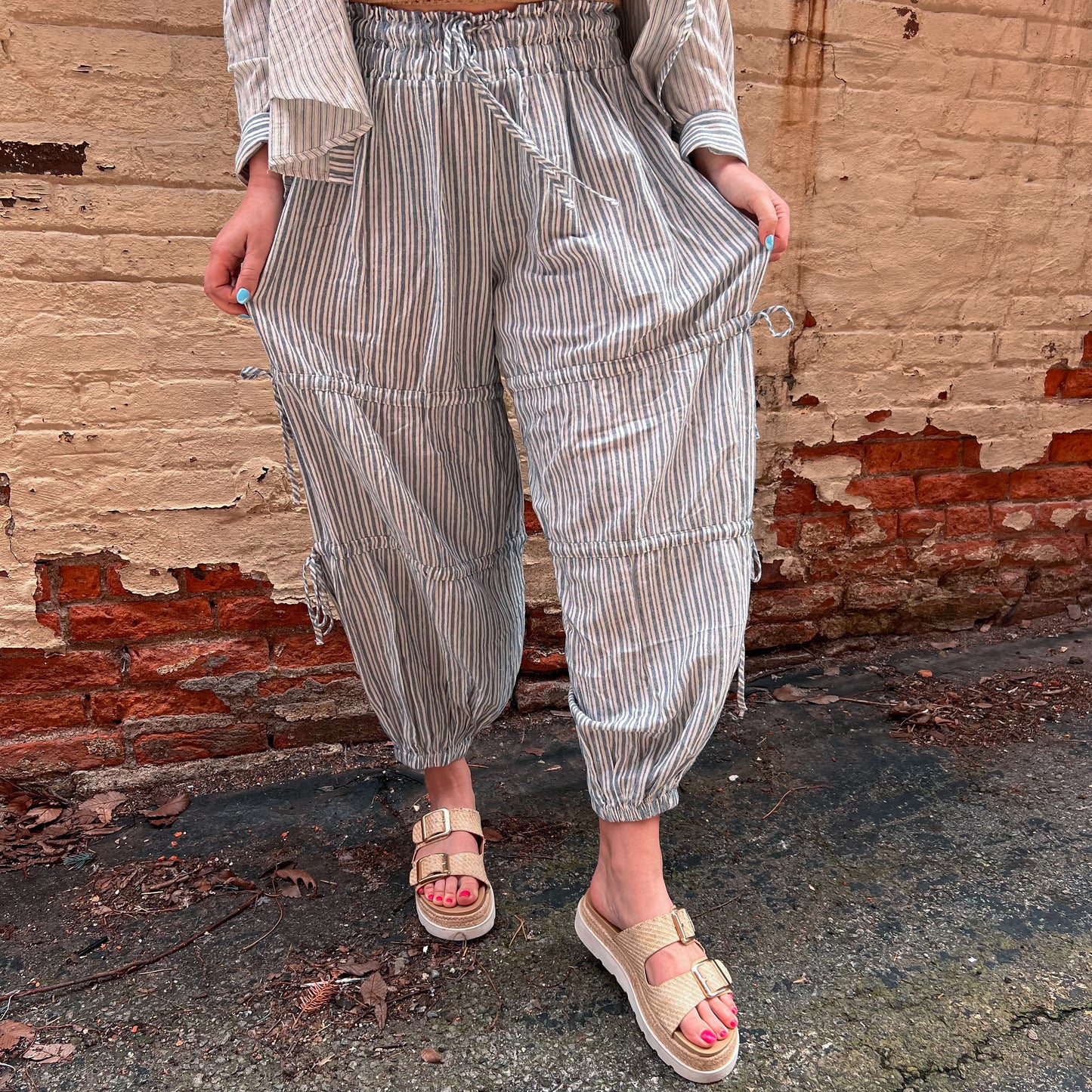 Saylor Stipe Balloon Jogger Pant