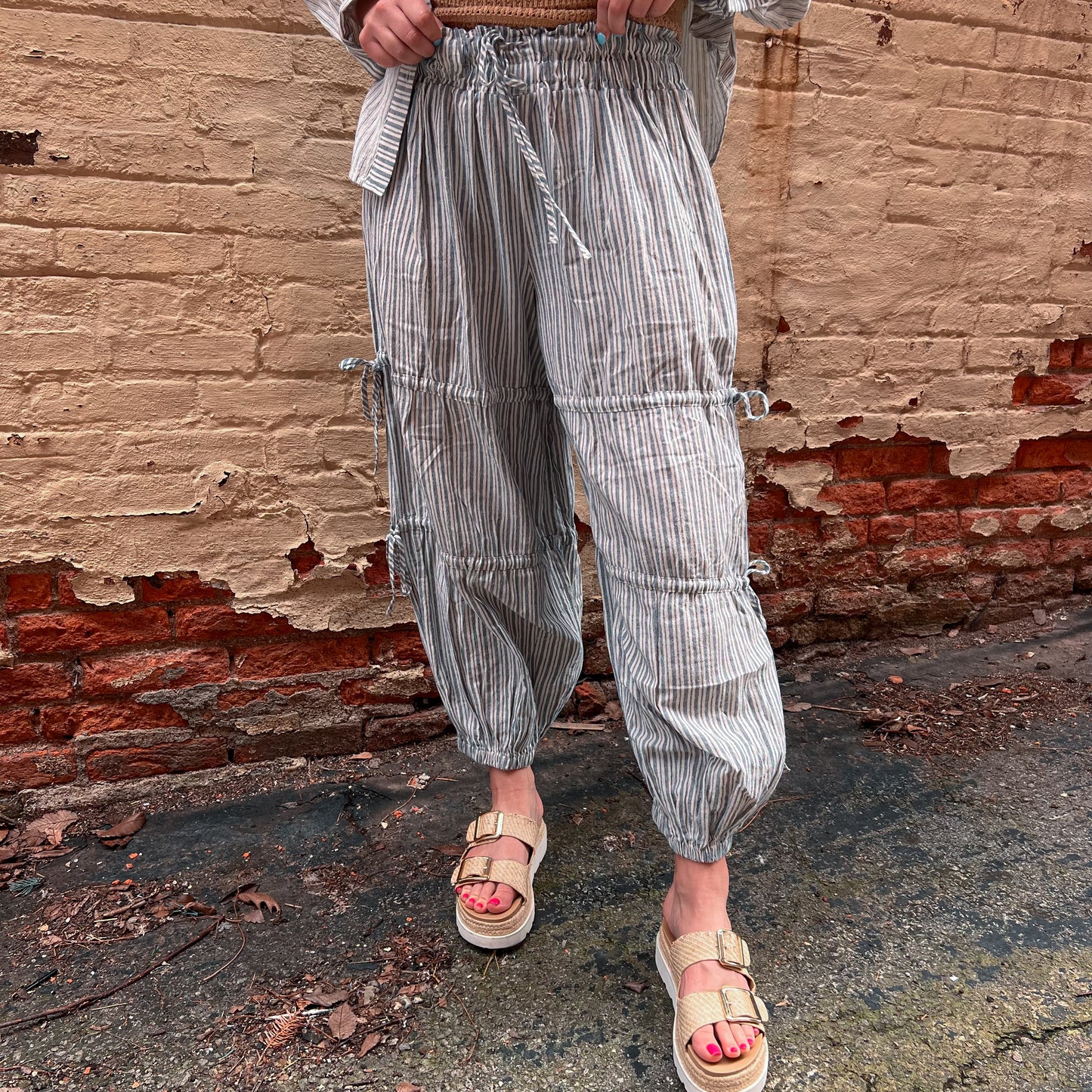 Saylor Stipe Balloon Jogger Pant