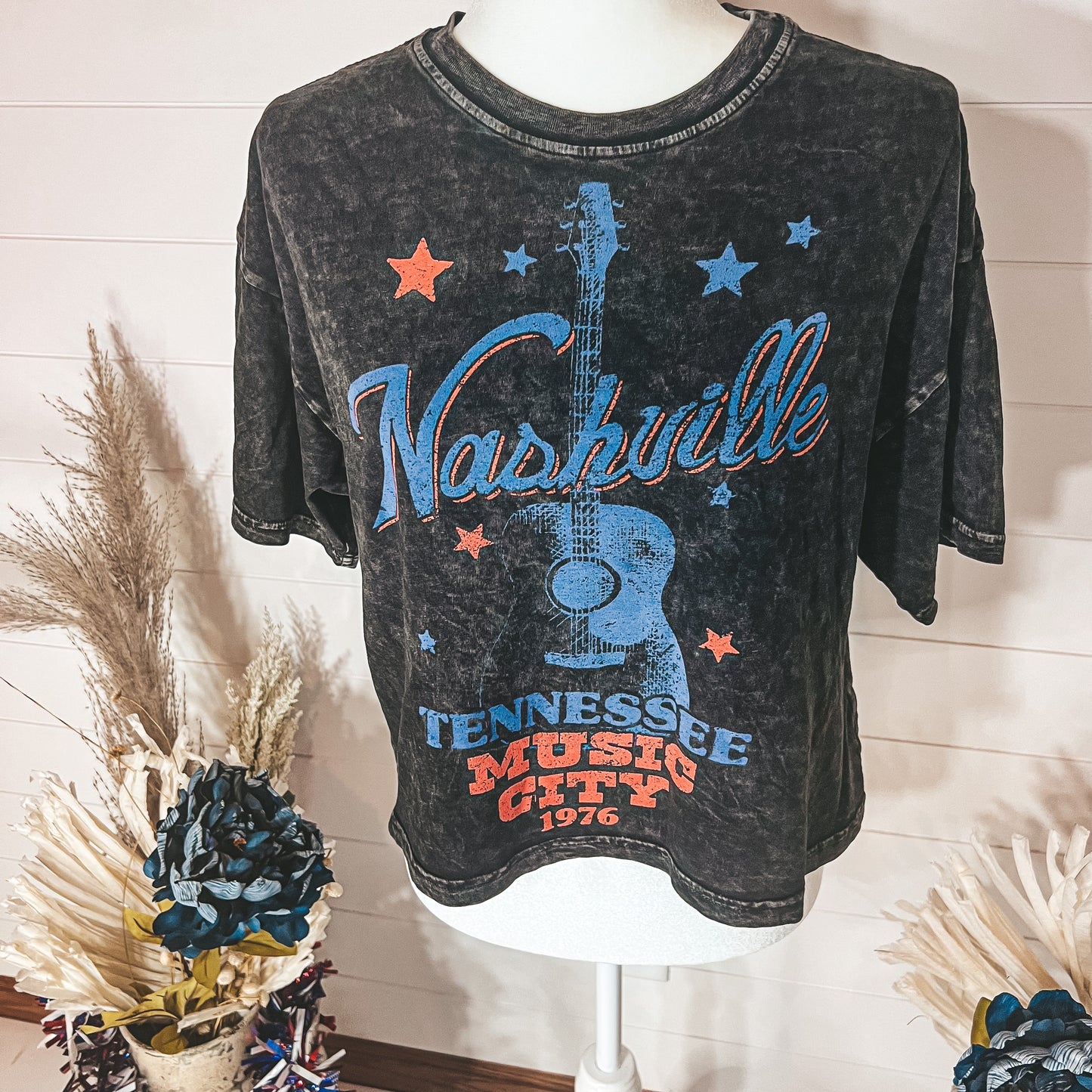 Nash City Graphic Cropped Tee