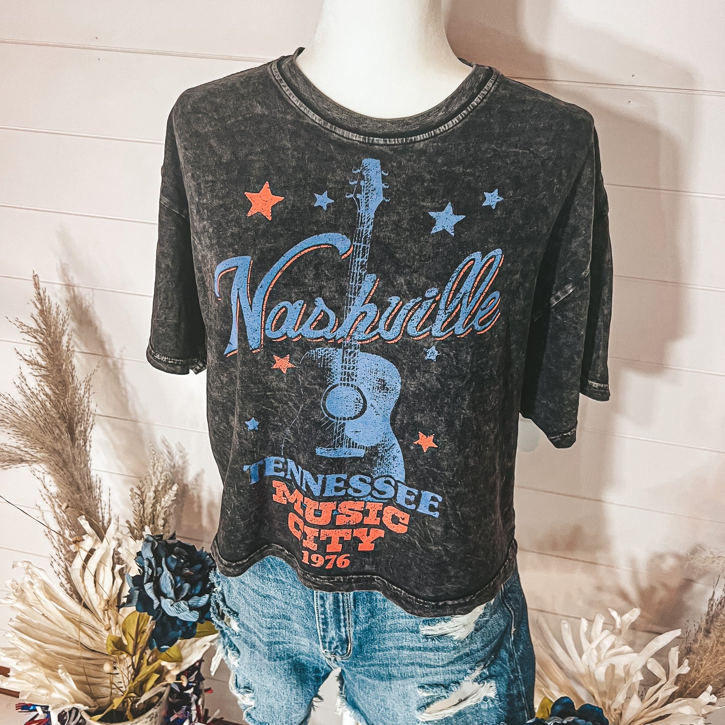 Nash City Graphic Cropped Tee