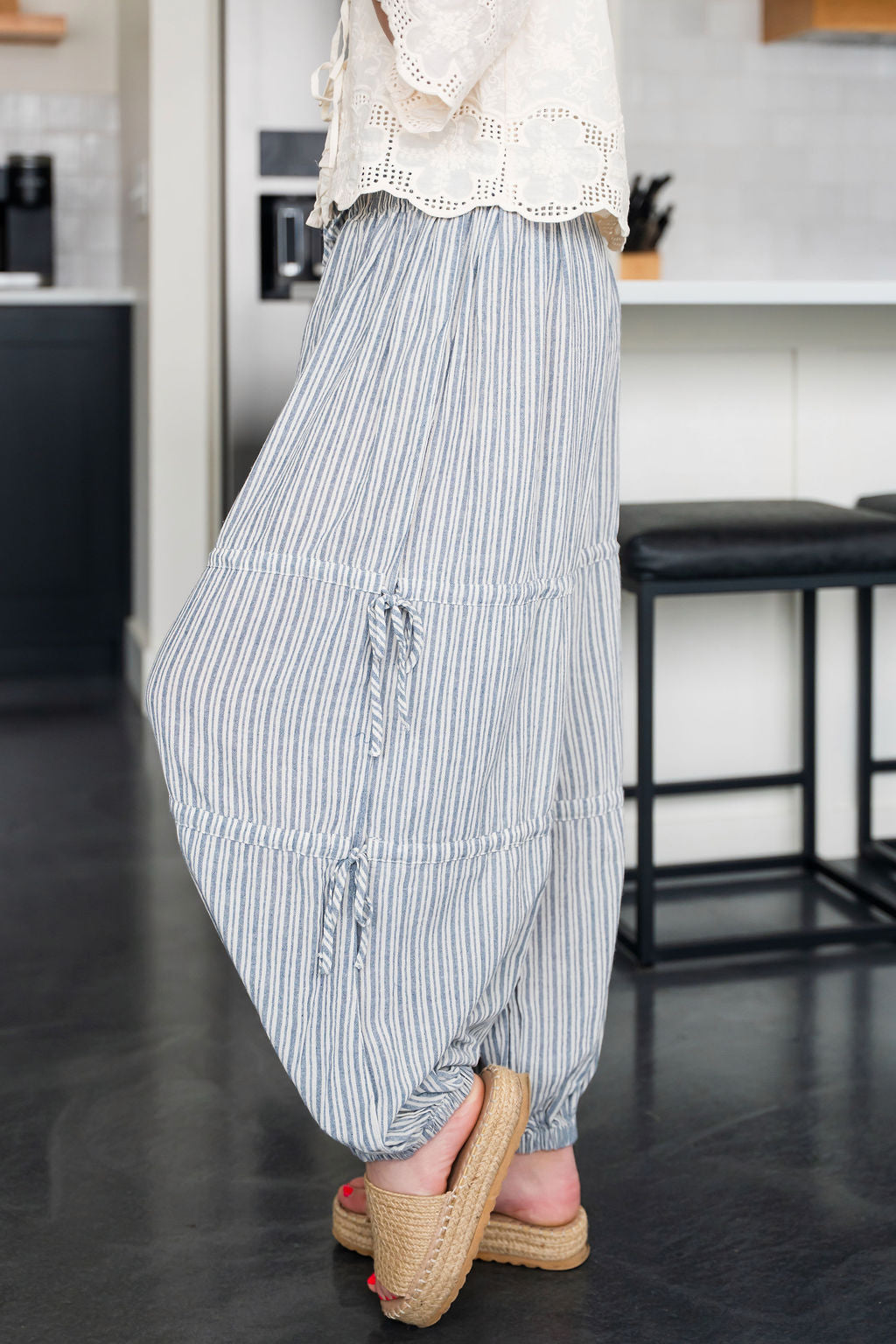 Saylor Stipe Balloon Jogger Pant