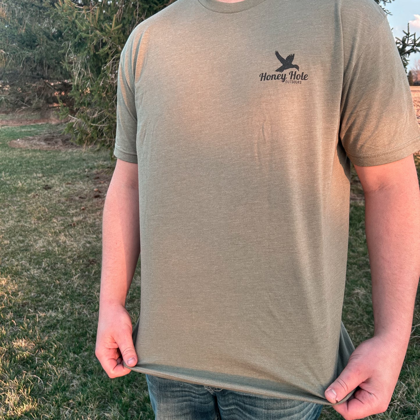 Men’s Honey Hole Outdoor Duck Camo Tee