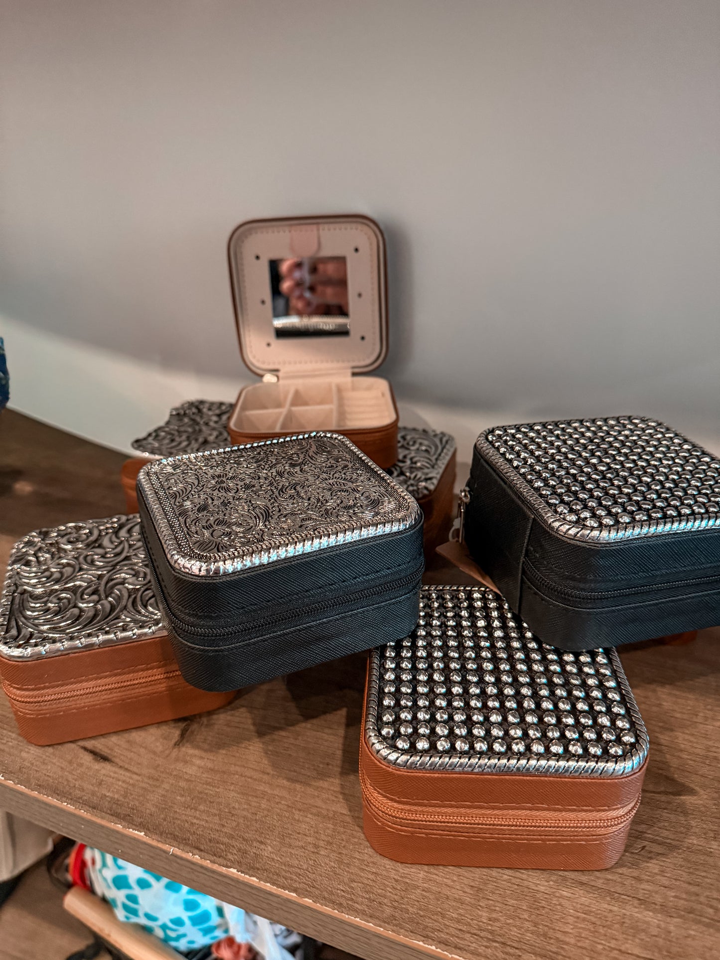 Western Metal Plate Jewelry Box