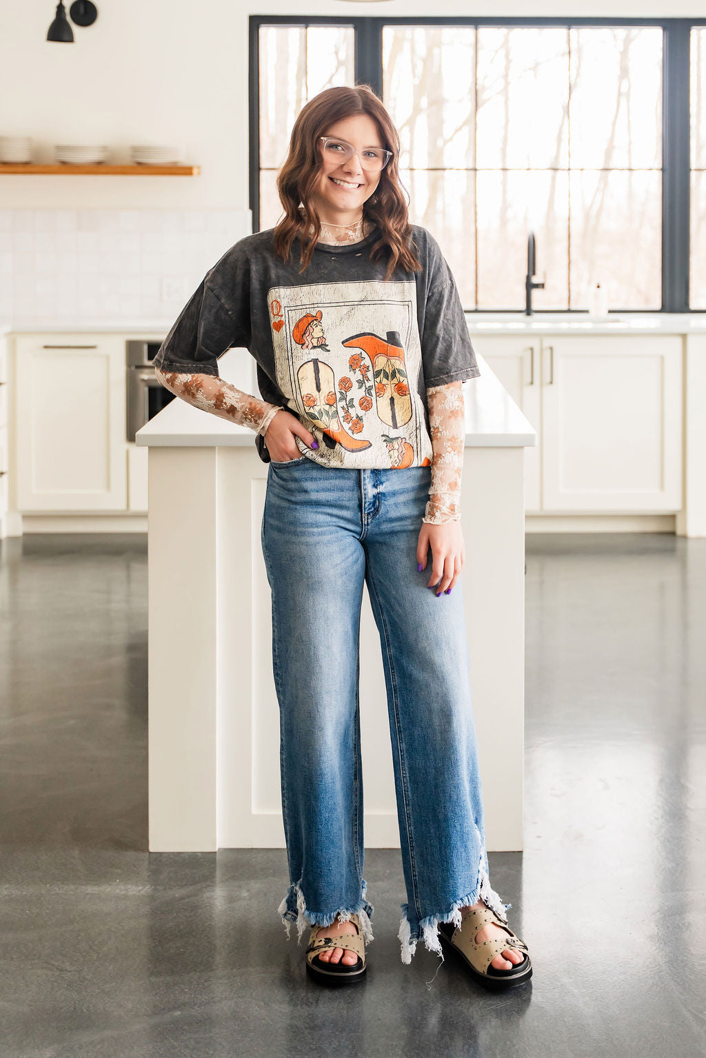 Queen of Hearts Graphic Tee