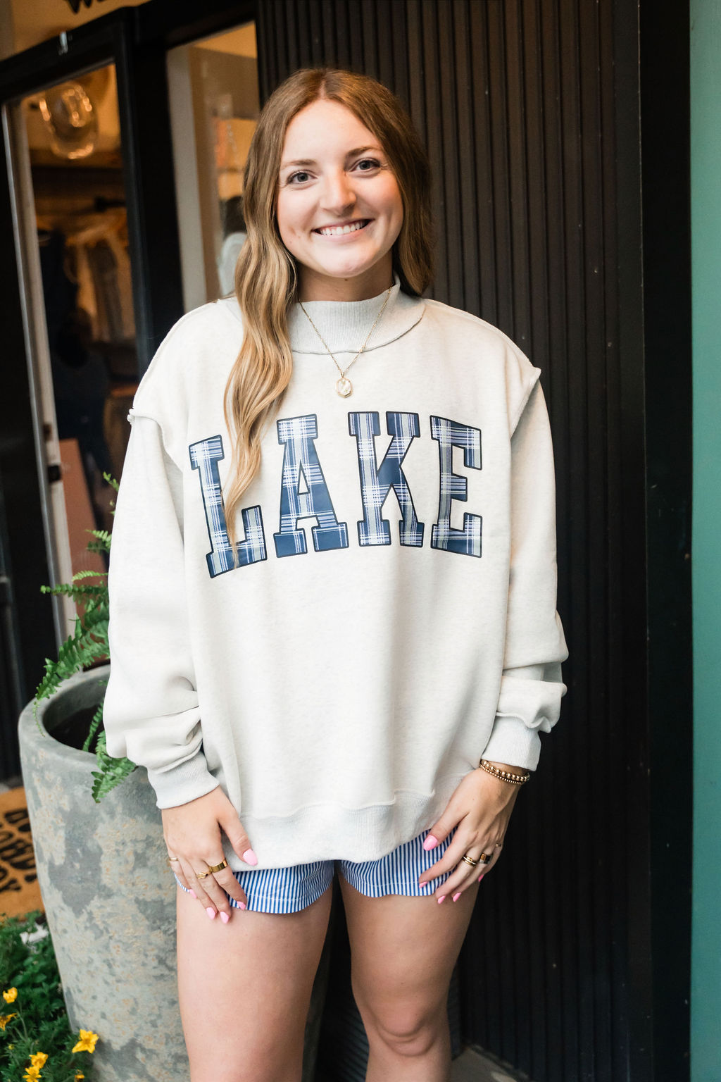 Lakeview Mockneck Pullover