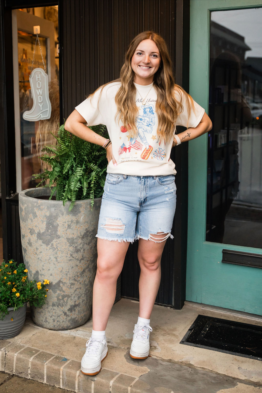 Weekend Favorite Mom Shorts
