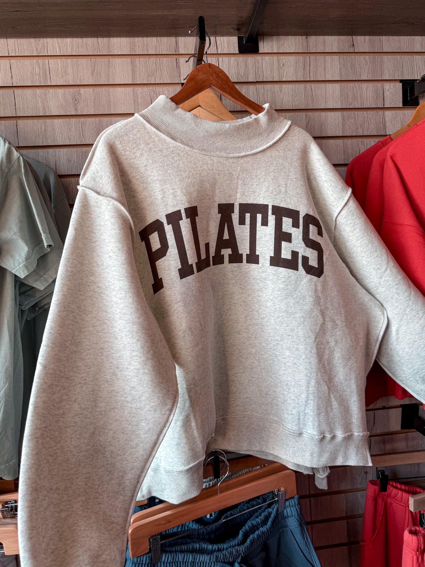 Pilates Mockneck